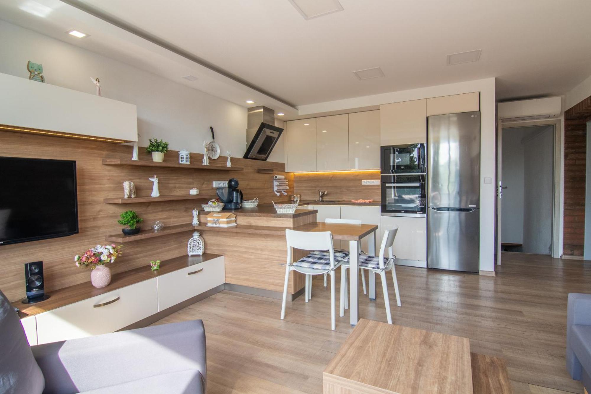 Apartman U Nas Doma Breclav Luaran gambar